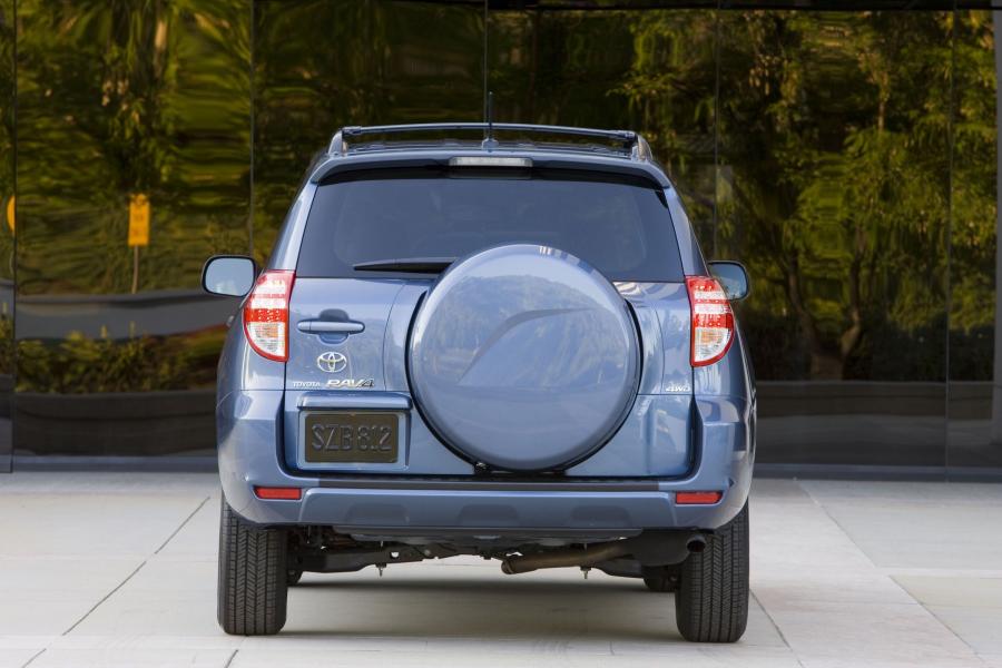  Toyota RAV4 2009 года  (фото 12 из 22)